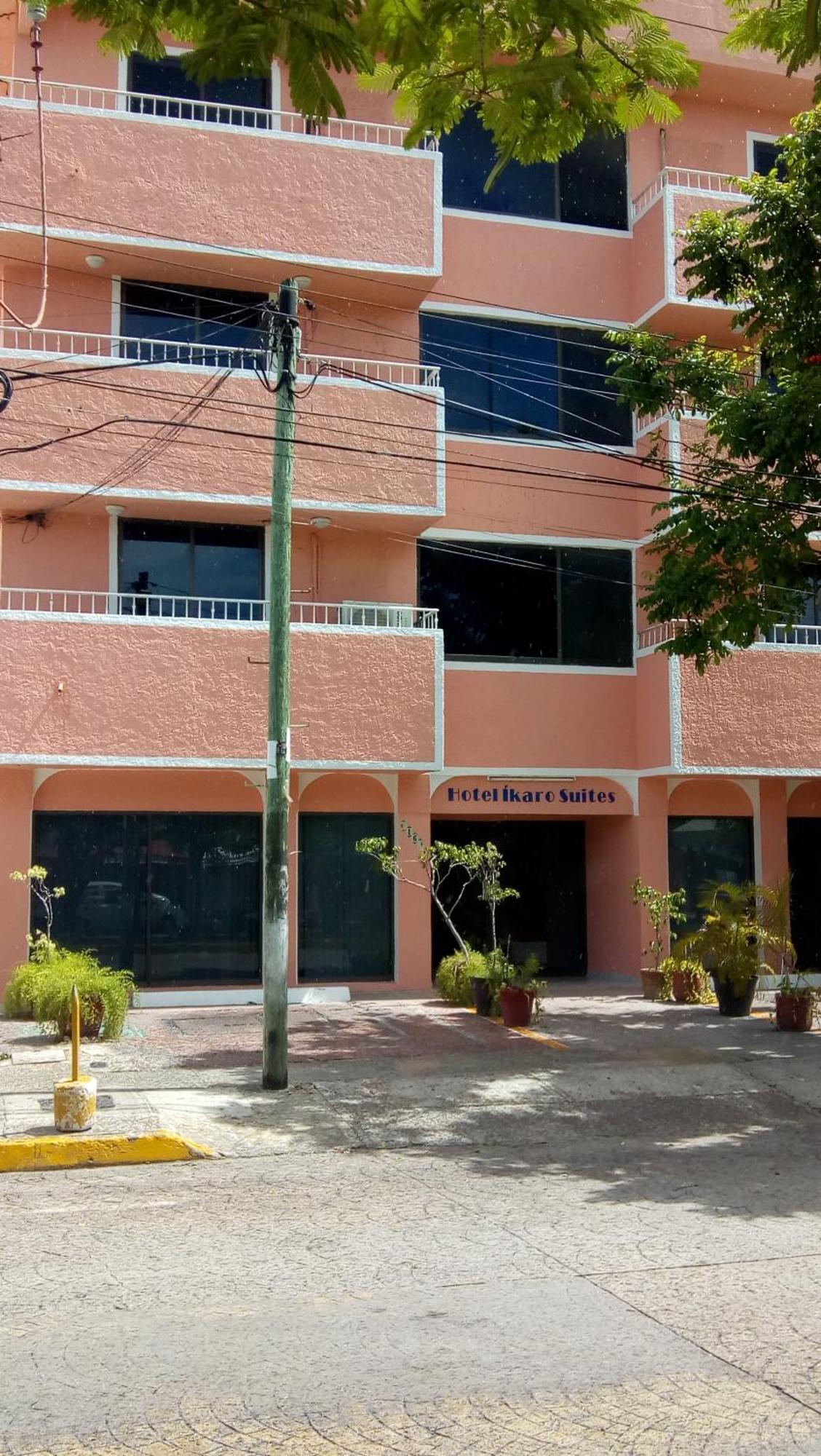 Ikaro Hotel Cancun